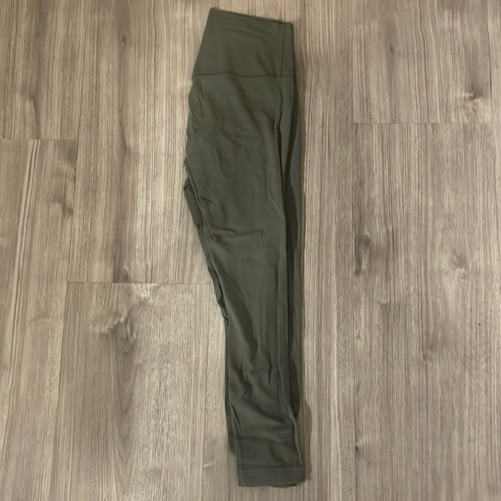Lulu Lemon Align Light Green High Rise 25in